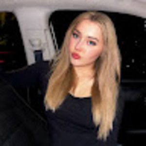 Meet your Posher, Ella